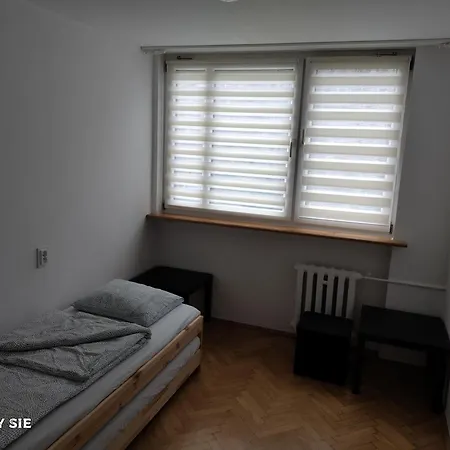 Apartament Zielona Wierzba Blisko Sky Tower Apartment *